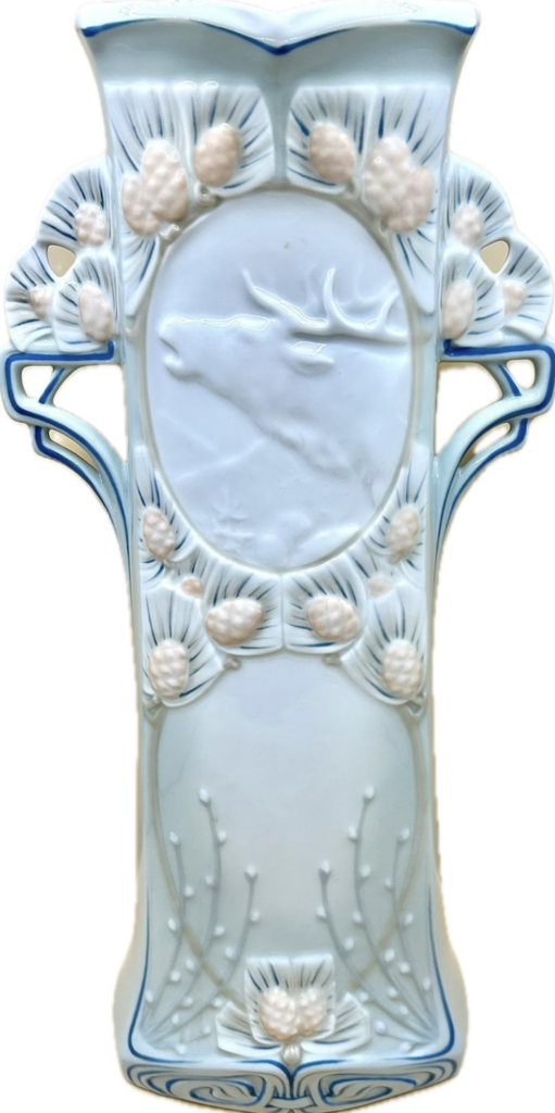 Royal Dux - Vase Cerf