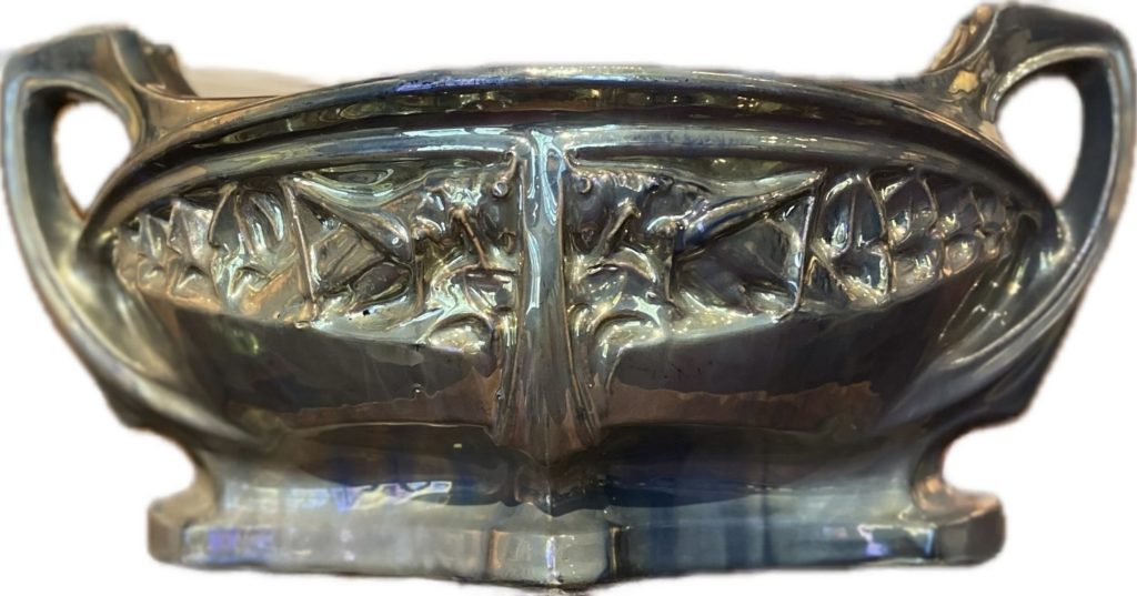 Rambervilliers, jardinière art nouveau
